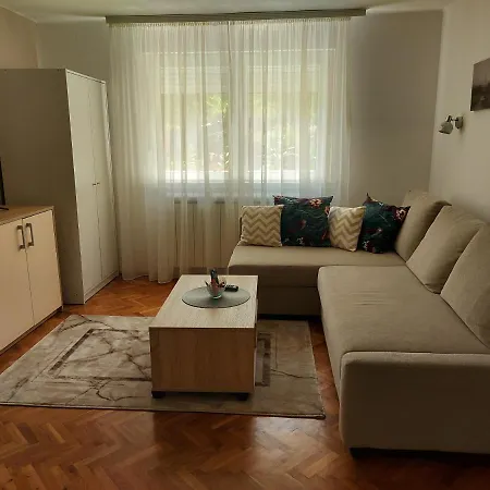 Daire Apartment Holiday Vrnjačka Banja