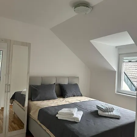 Апартаменты Apartment Holiday Врнячка-Баня