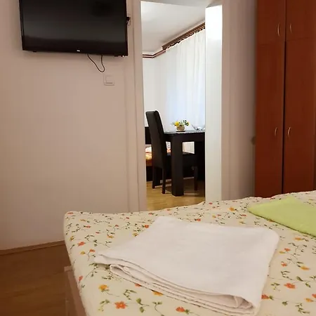 Daire Apartment Holiday Vrnjačka Banja